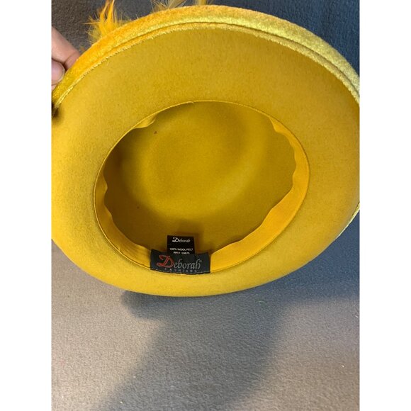 Ladies Gold Wool Hat with Feather and Velvet Accents Deborah Fashions Sz 23 Vtg - Picture 6 of 11